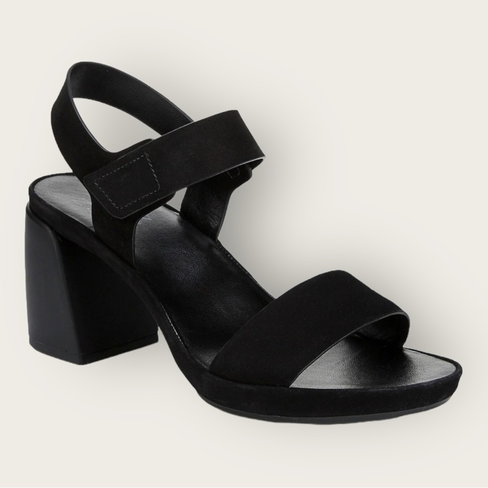 NWOB | Naturalizer | Genn-Trace 2 Suede Ankle Strap | Black | 8.5 M US